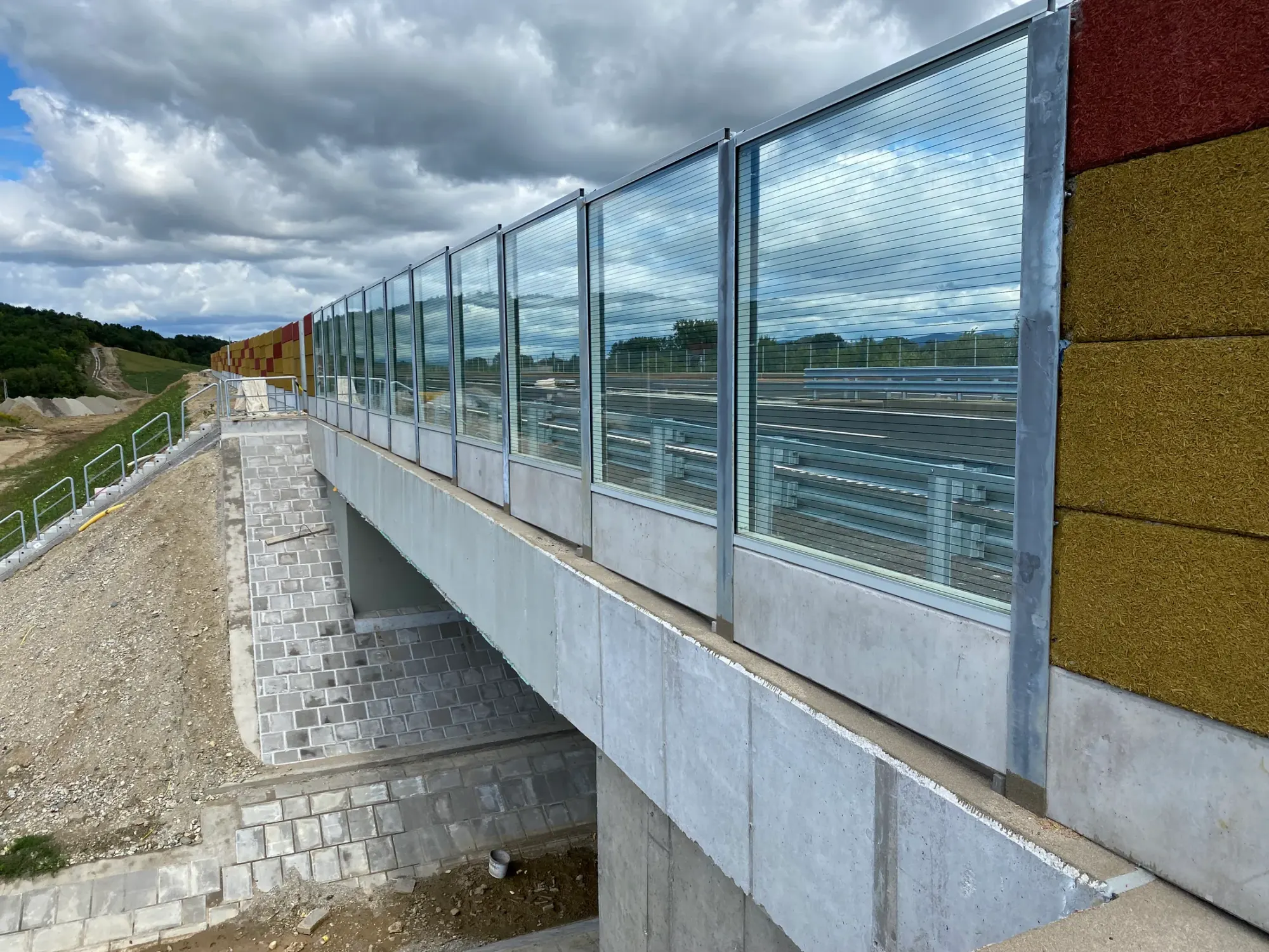 M30 autópálya Miskolc-Tornyosnémeti – XTR Akusztik-F, XTR Akusztik-2, MDS üveg, helyszíni fotó 2